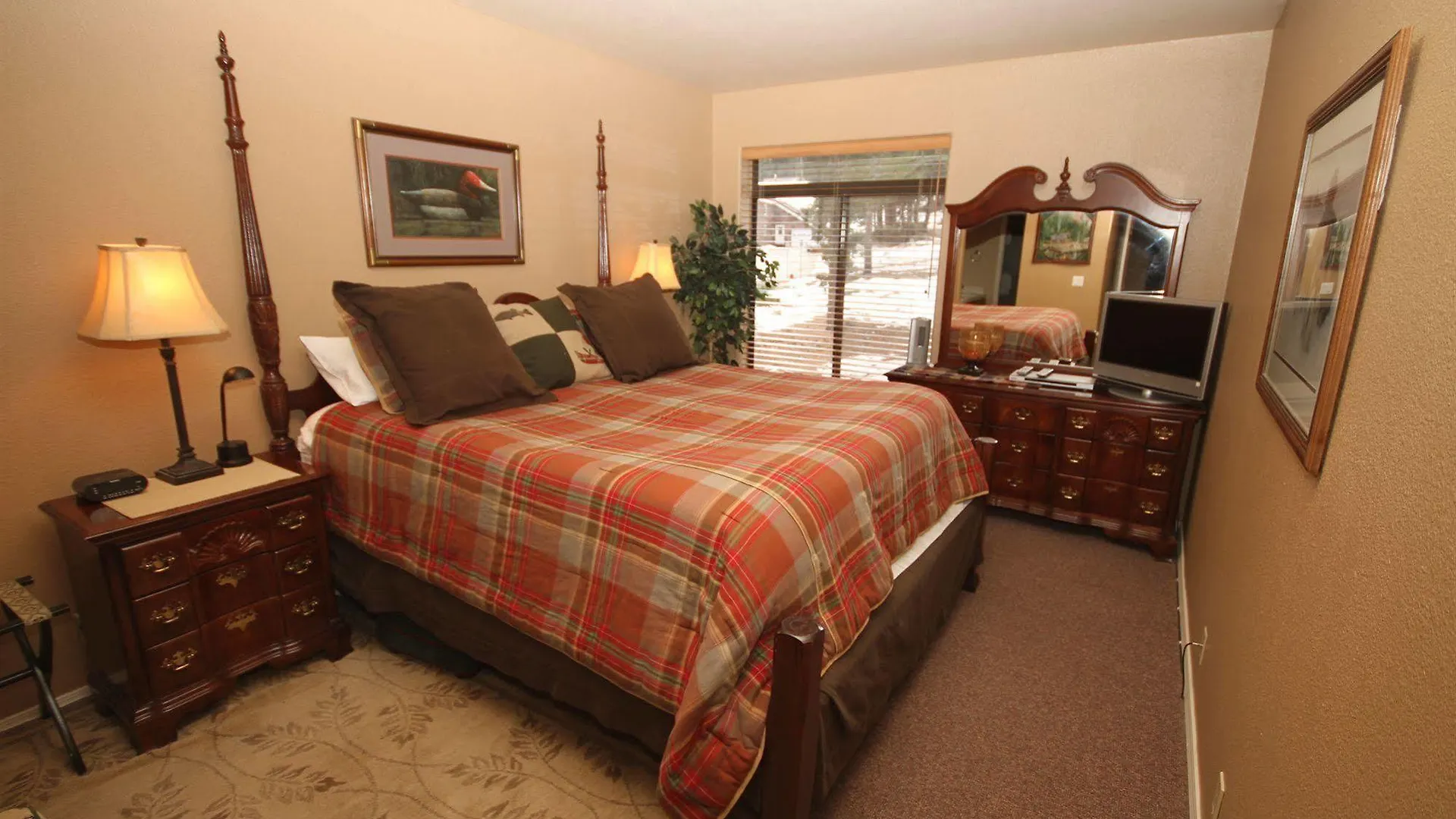 Mammoth Mountain Reservations Condo Collection location